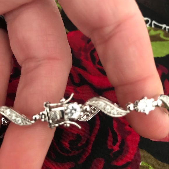 Sliver Bracelet - Picture 3 of 4